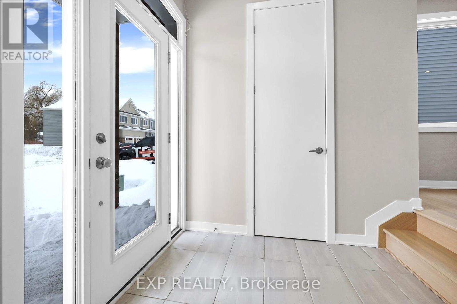 Property at 98 PIZZICATO STREET image 2