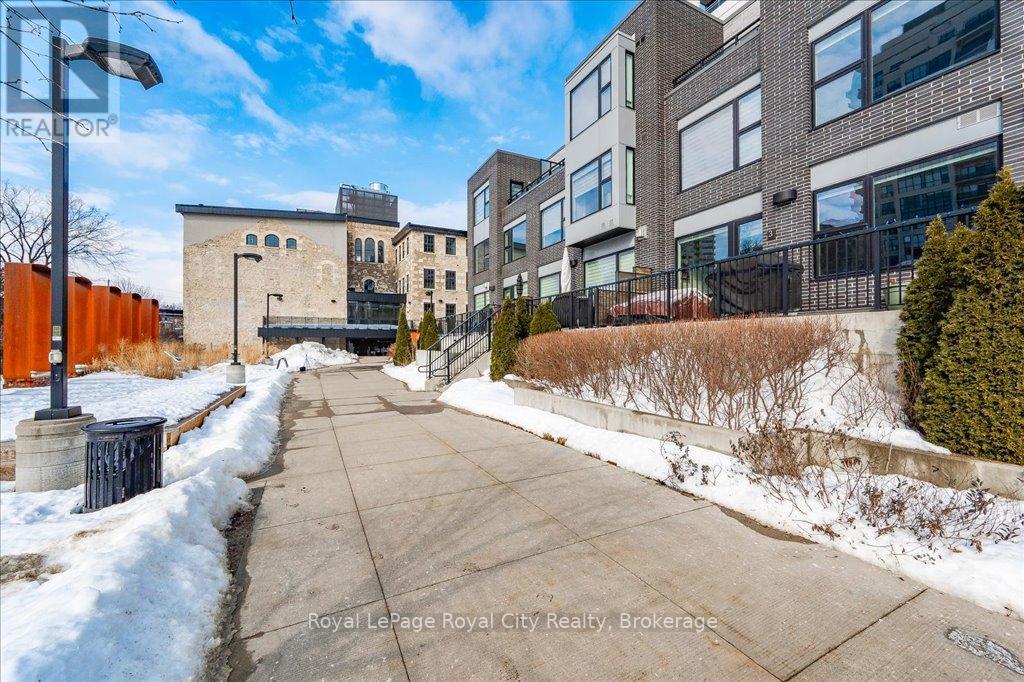 Property at RL3 - 53 ARTHUR STREET S image 3