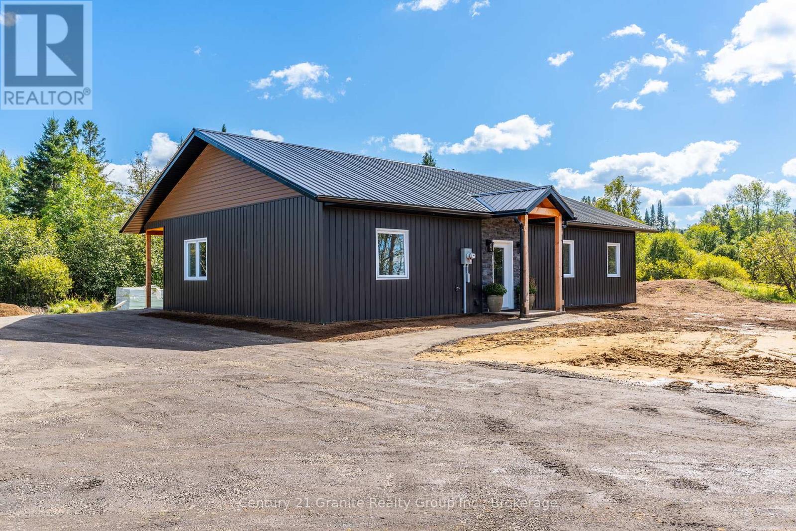 4324 Deep Bay Road, Minden Hills, Ontario  K0M 2K0 - Photo 2 - X11989419