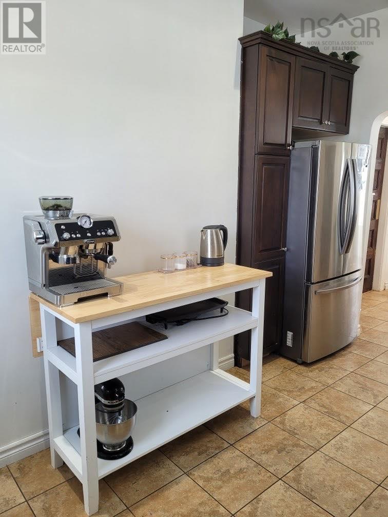 10 Albion Avenue, Stellarton, Nova Scotia  B0K 1S0 - Photo 13 - 202503616