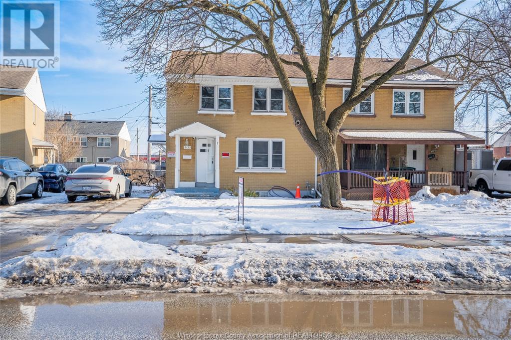 Property at 2123 SECORD image 2
