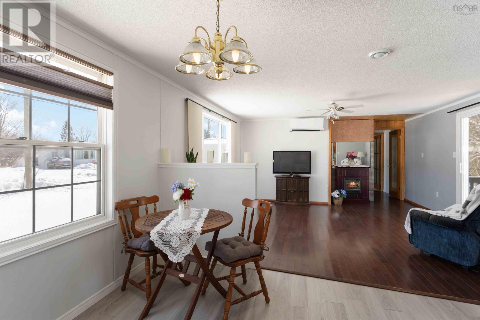 33 Douglas Avenue, Berwick, Nova Scotia  B0P 1E0 - Photo 5 - 202503617