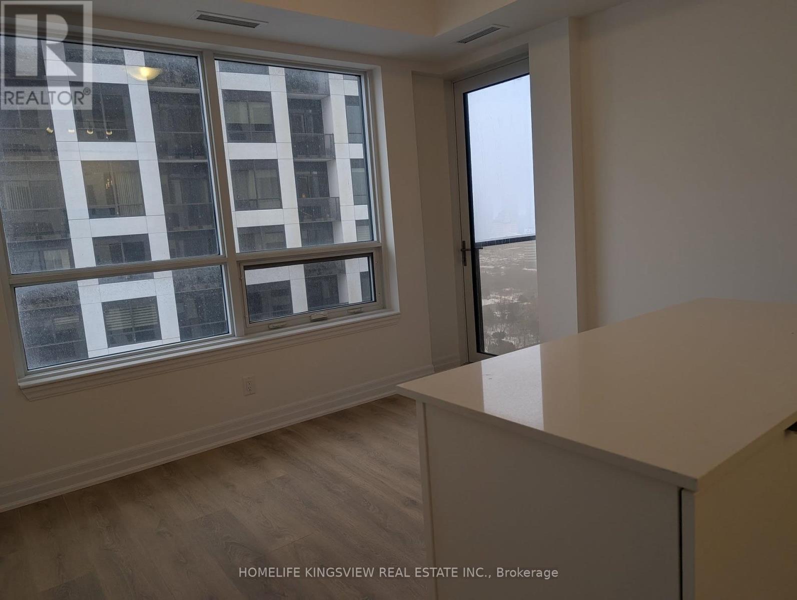 2808 - 30 Elm Drive W, Mississauga, Ontario  L5B 0N6 - Photo 4 - W11989463