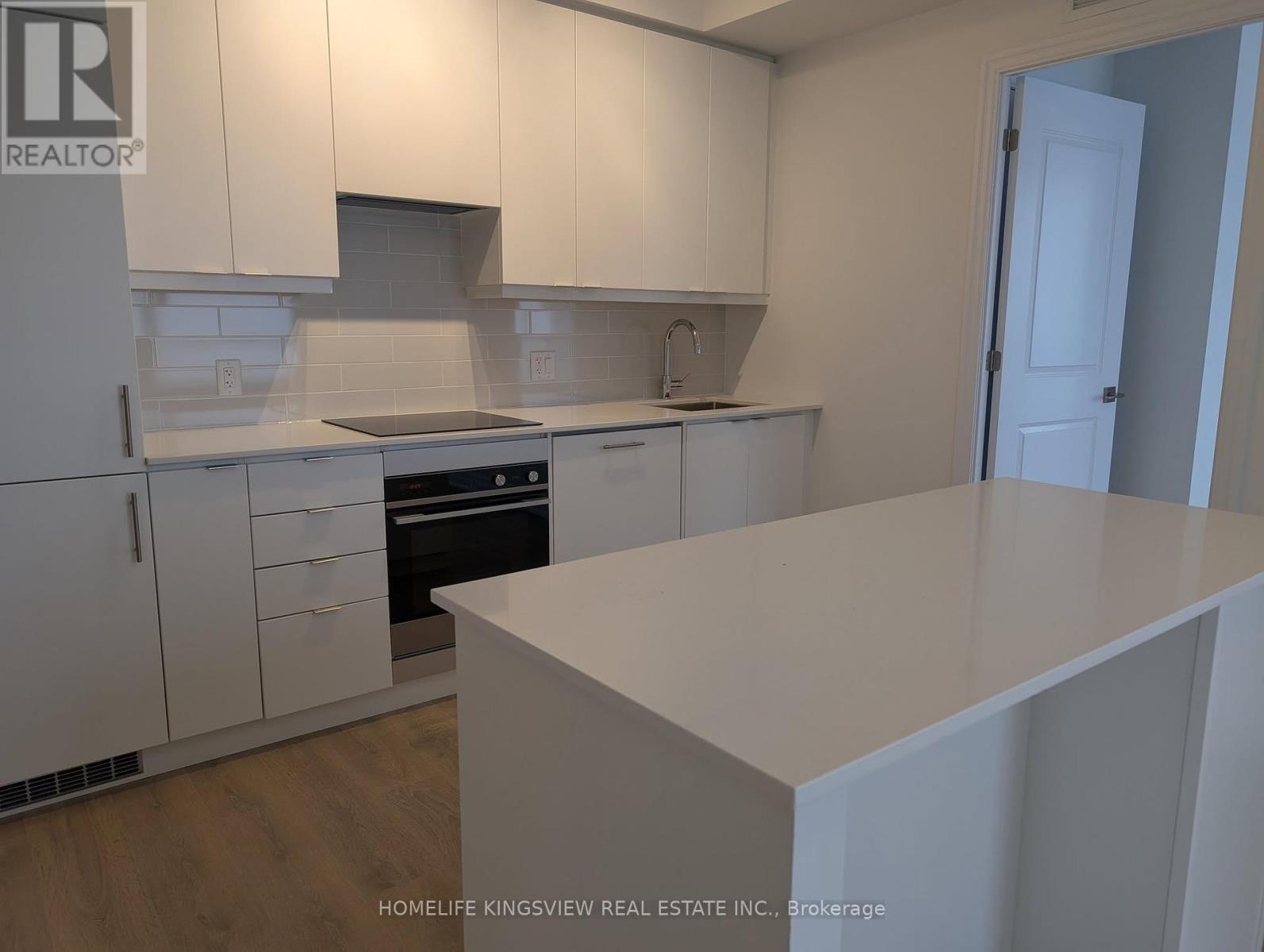 2808 - 30 Elm Drive W, Mississauga, Ontario  L5B 0N6 - Photo 7 - W11989463