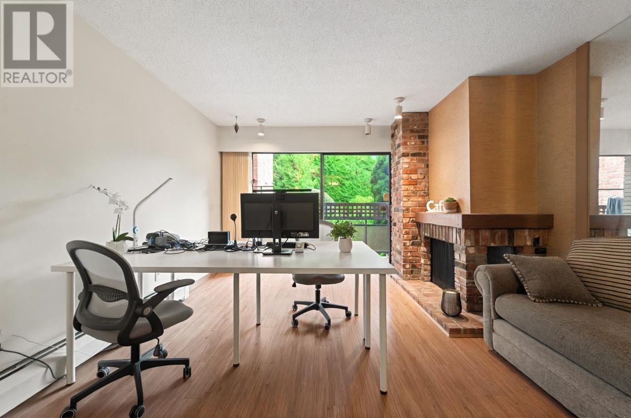210 2320 W 40th Avenue, Vancouver, British Columbia  V6M 4H6 - Photo 3 - R2938382