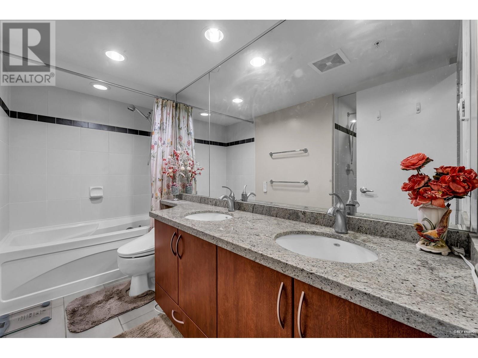 Ph5 7178 Collier Street, Burnaby, British Columbia  V5E 4N7 - Photo 18 - R2970135