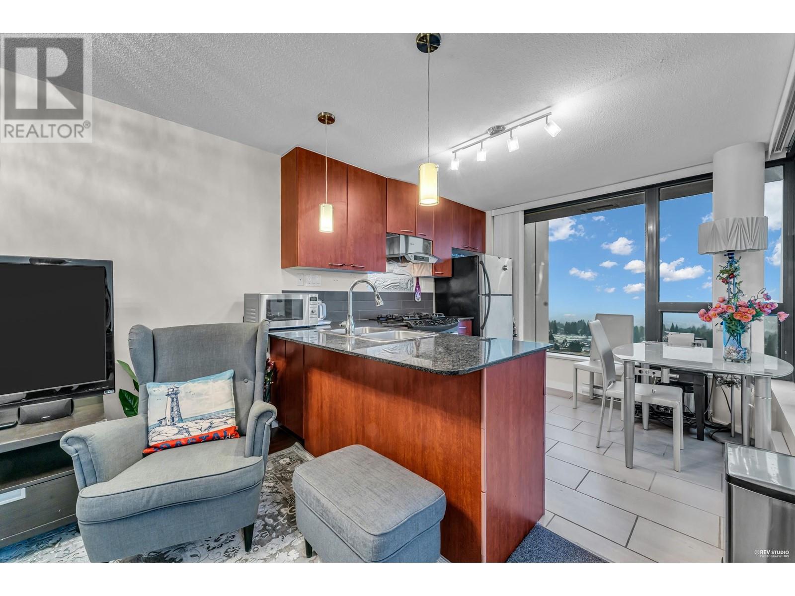 Ph5 7178 Collier Street, Burnaby, British Columbia  V5E 4N7 - Photo 8 - R2970135