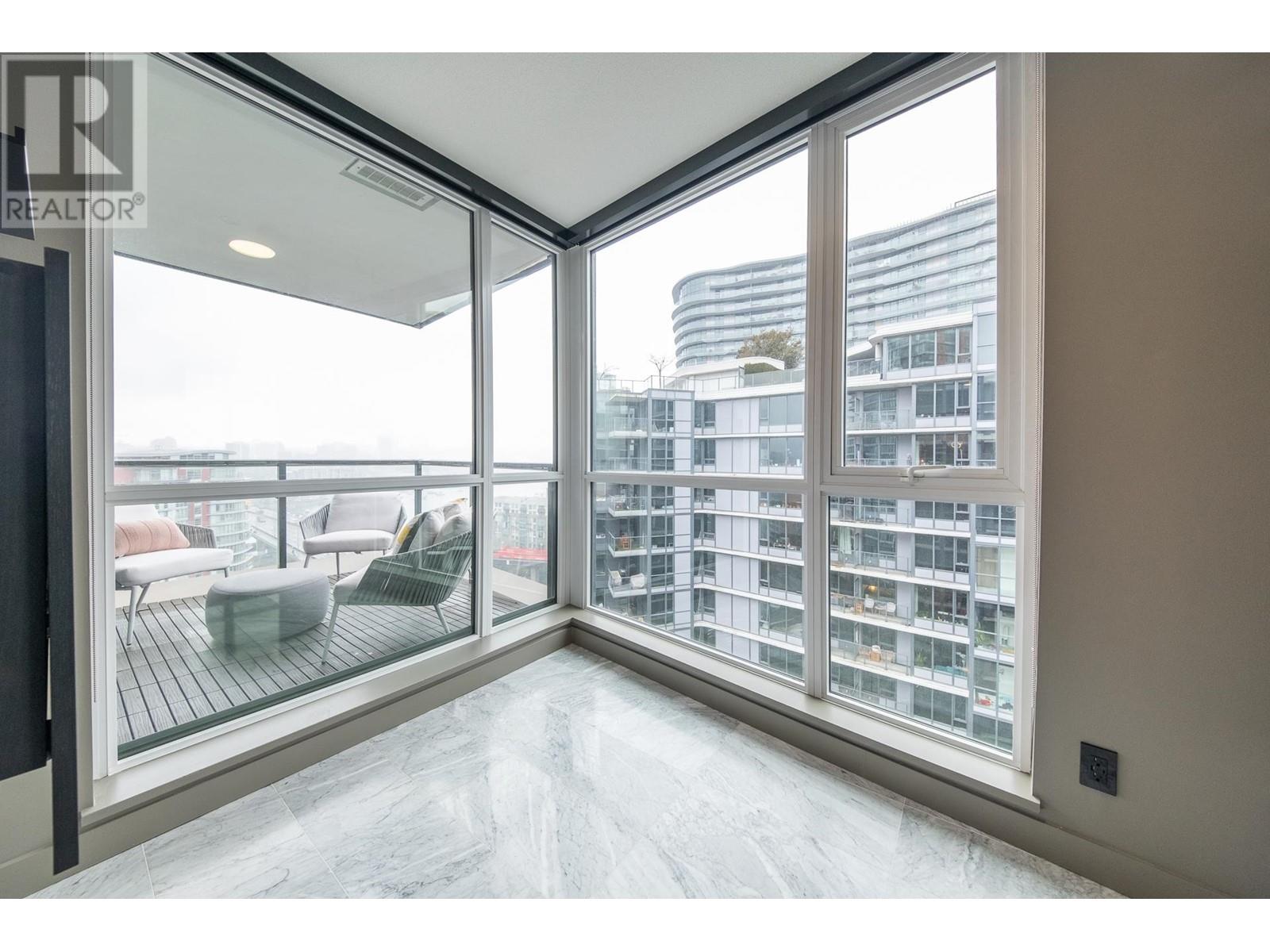 Listing Picture 23 of 40 : 1858 38 SMITHE STREET, Vancouver / 溫哥華 - 魯藝地產 Yvonne Lu Group - MLS Medallion Club Member