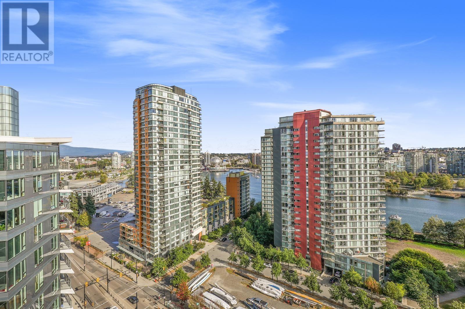 Listing Picture 28 of 40 : 1858 38 SMITHE STREET, Vancouver / 溫哥華 - 魯藝地產 Yvonne Lu Group - MLS Medallion Club Member