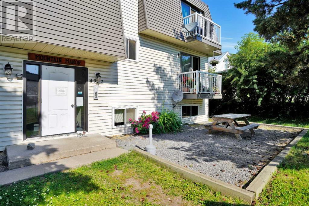4932 48 Street, Rocky Mountain House, Alberta  T4T 1R1 - Photo 20 - A2149862