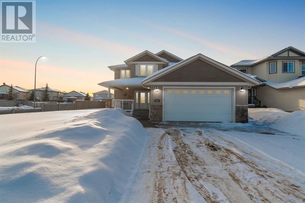 Property at 105 Lynx Crescent image 1