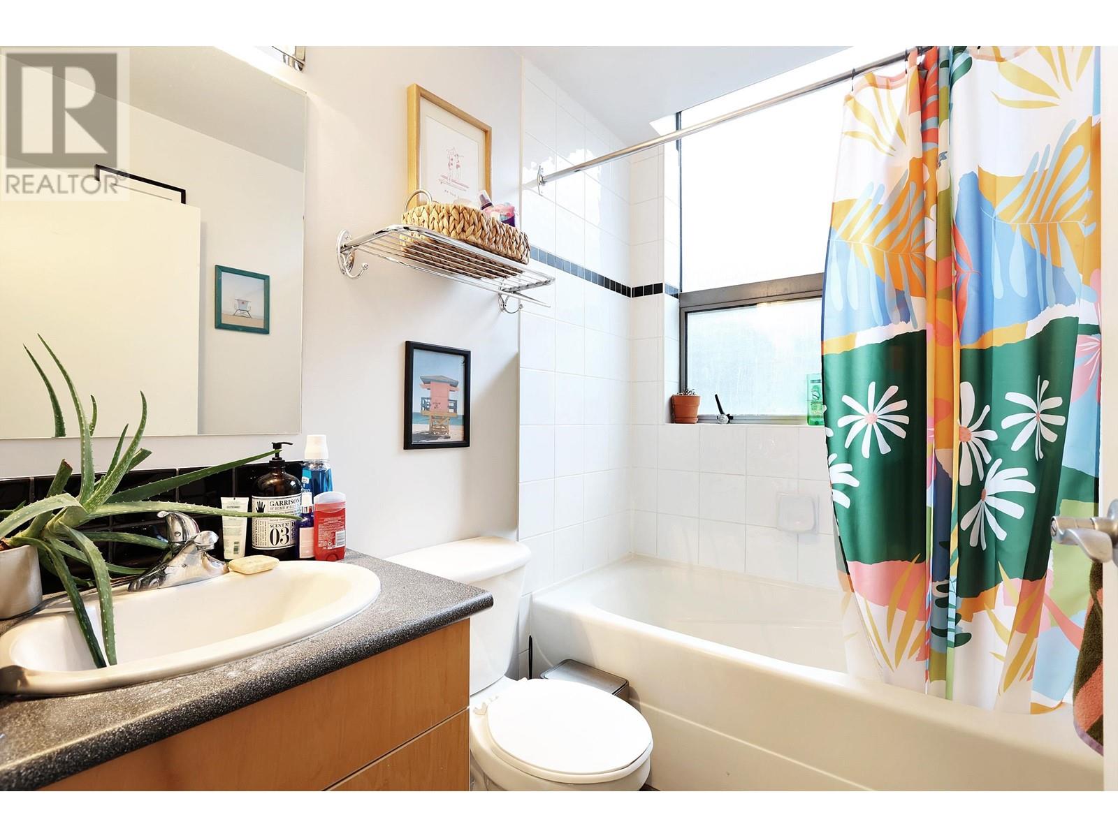 Listing Picture 14 of 20 : 307 919 STATION STREET, Vancouver / 溫哥華 - 魯藝地產 Yvonne Lu Group - MLS Medallion Club Member