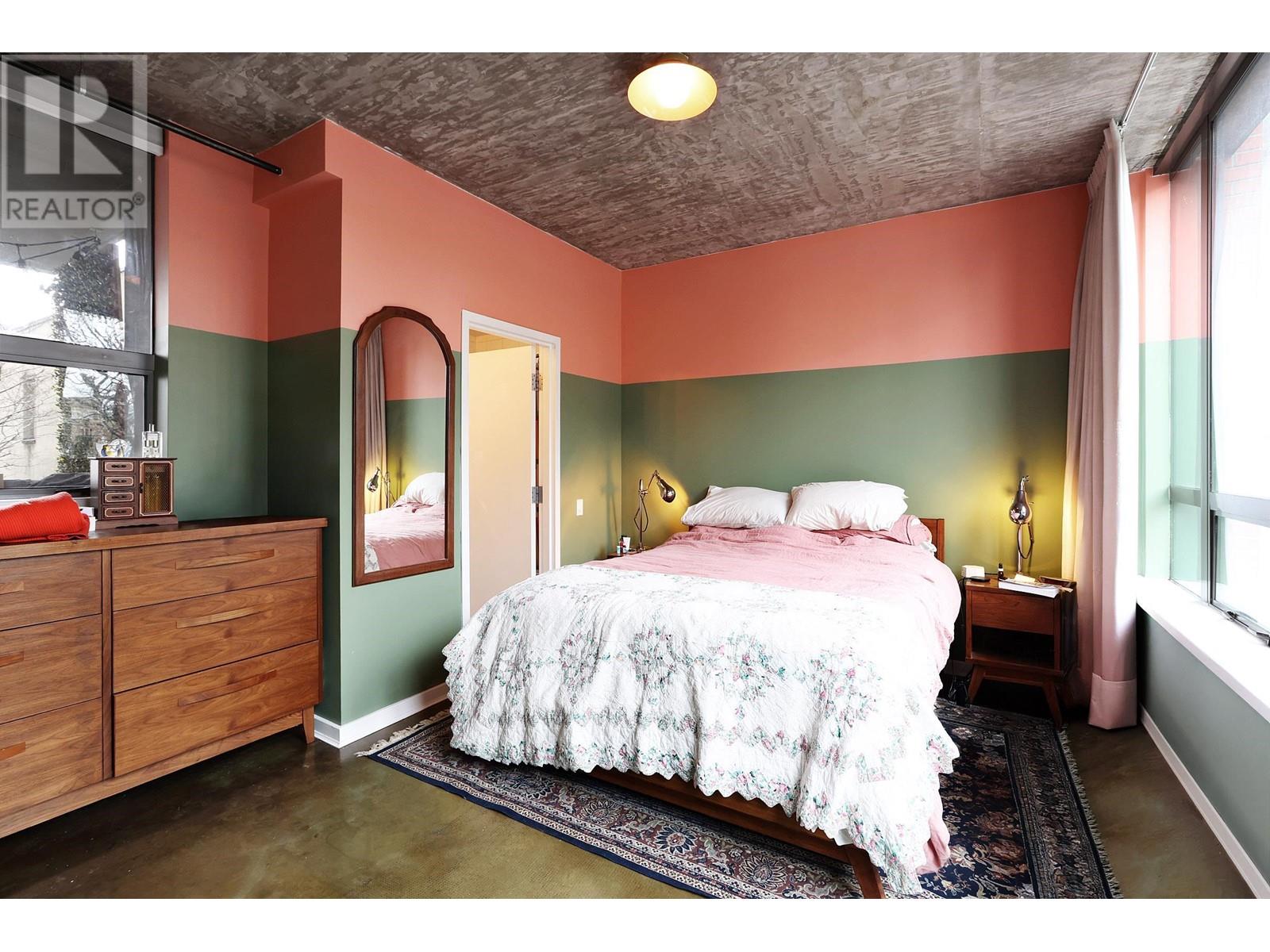 Listing Picture 10 of 20 : 307 919 STATION STREET, Vancouver / 溫哥華 - 魯藝地產 Yvonne Lu Group - MLS Medallion Club Member