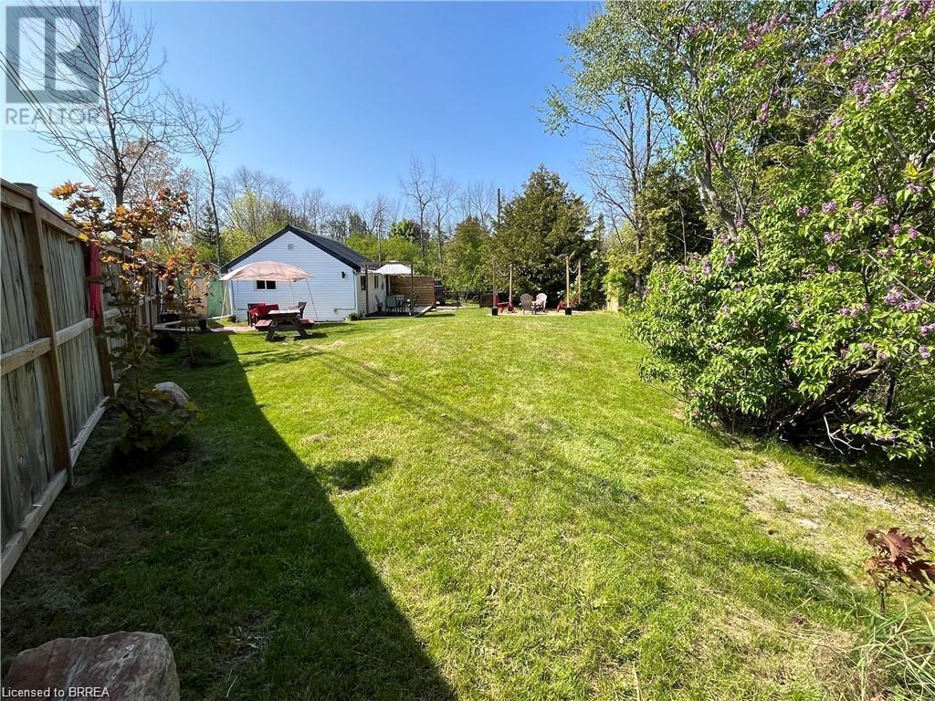 Property at 9296 BEACHWOOD Road image 2