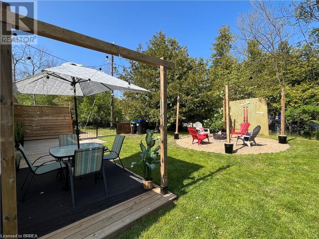 Property at 9296 BEACHWOOD Road image 4
