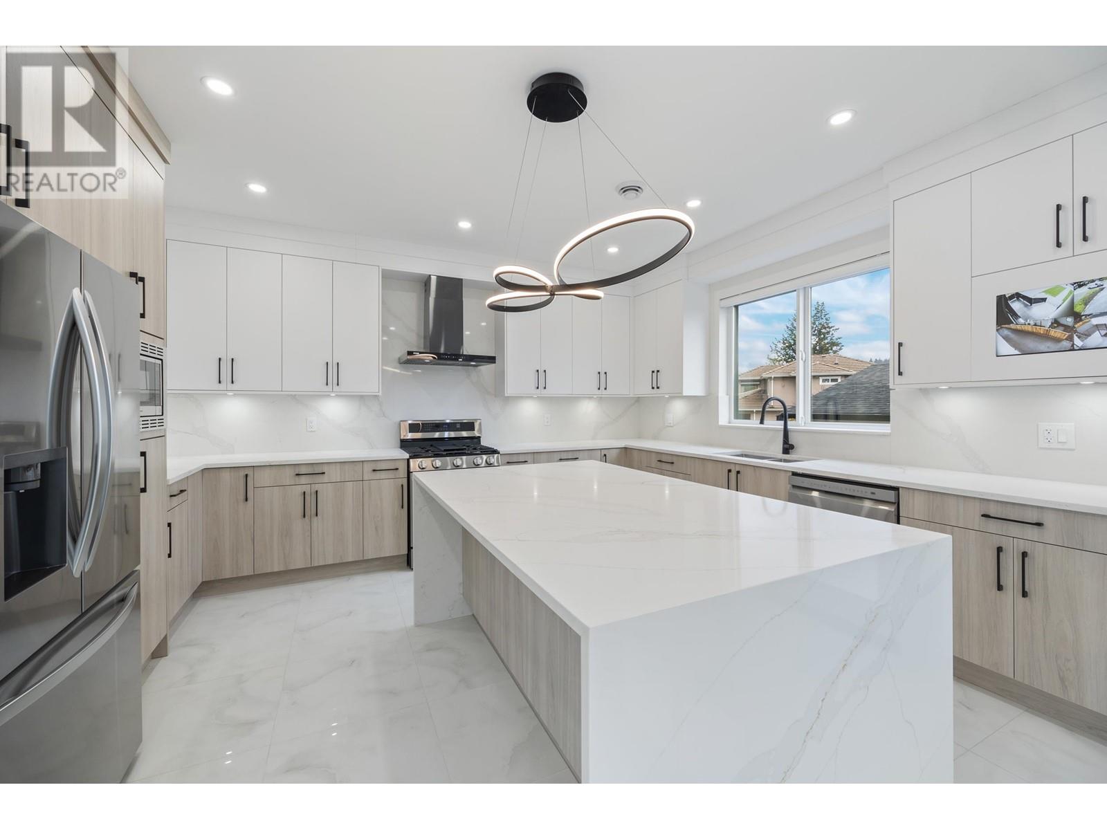 892 Sperling Avenue, Burnaby, British Columbia  V5B 4H8 - Photo 18 - R2970871