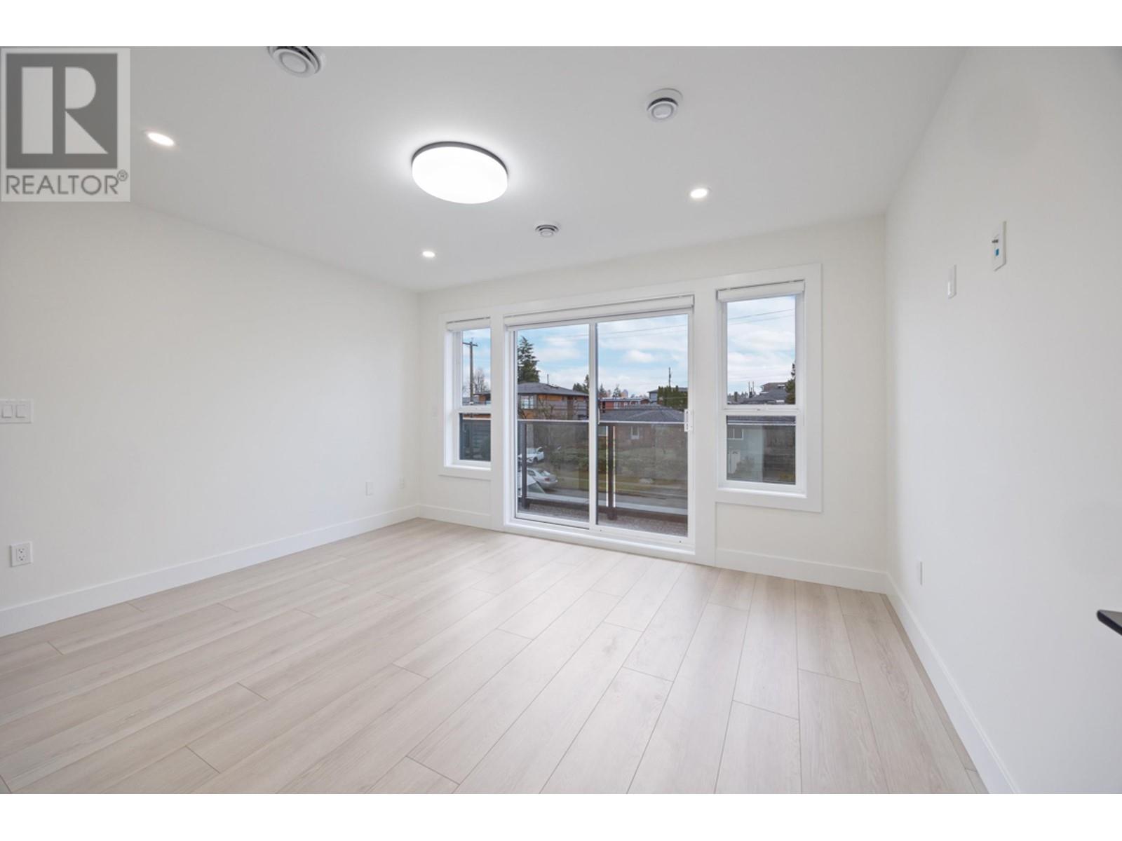 892 Sperling Avenue, Burnaby, British Columbia  V5B 4H8 - Photo 23 - R2970871