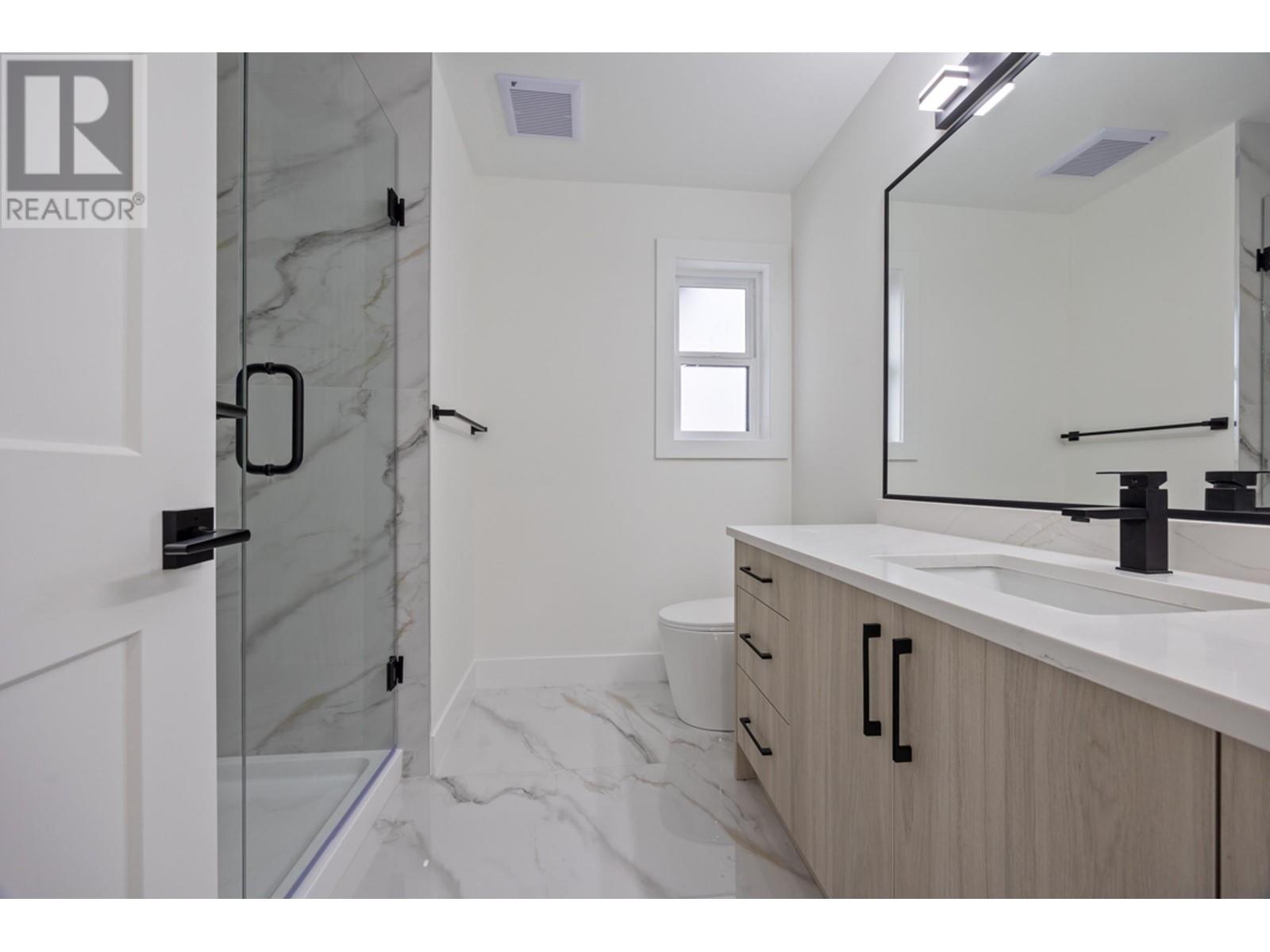 892 Sperling Avenue, Burnaby, British Columbia  V5B 4H8 - Photo 26 - R2970871