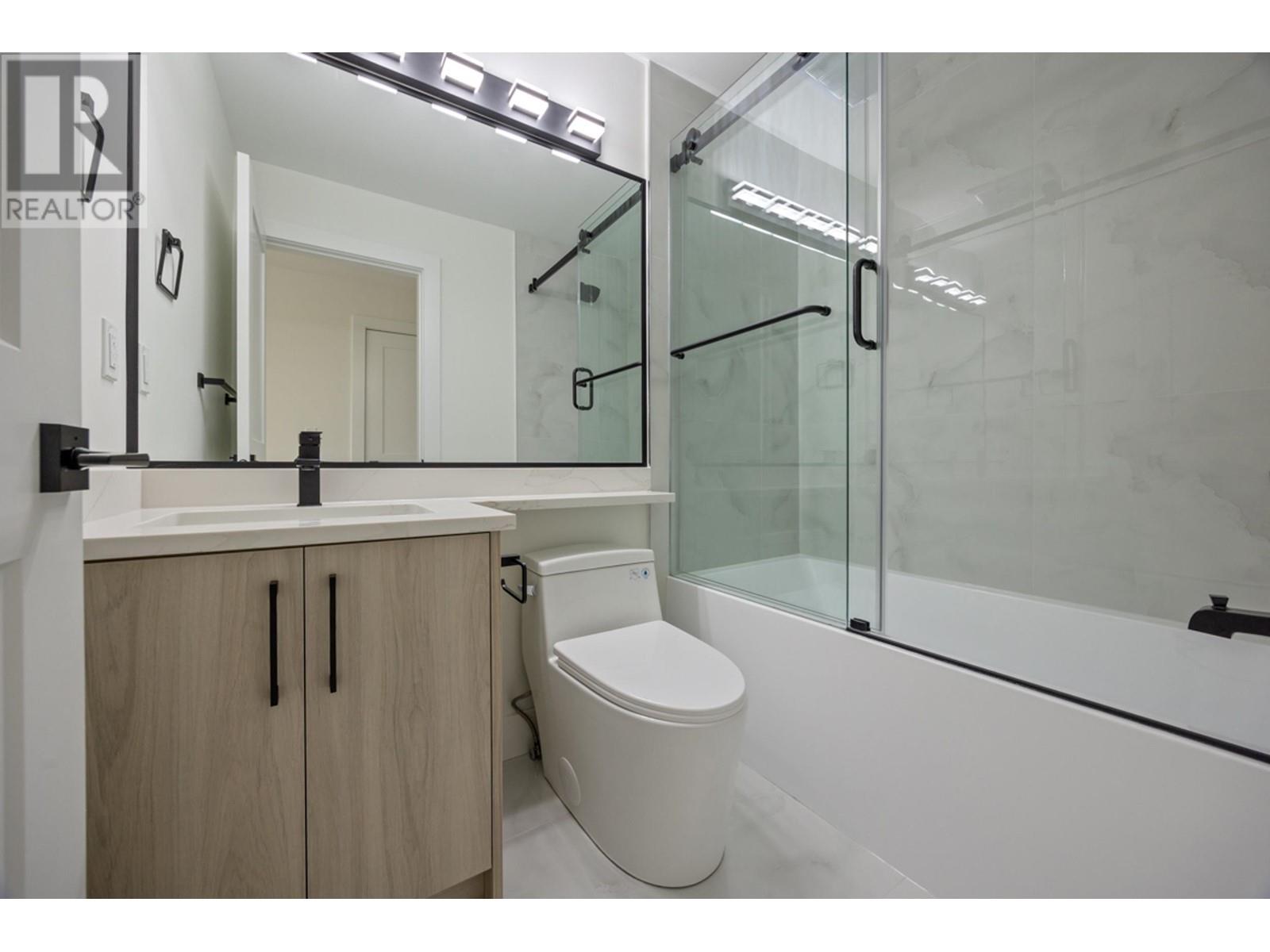 892 Sperling Avenue, Burnaby, British Columbia  V5B 4H8 - Photo 29 - R2970871