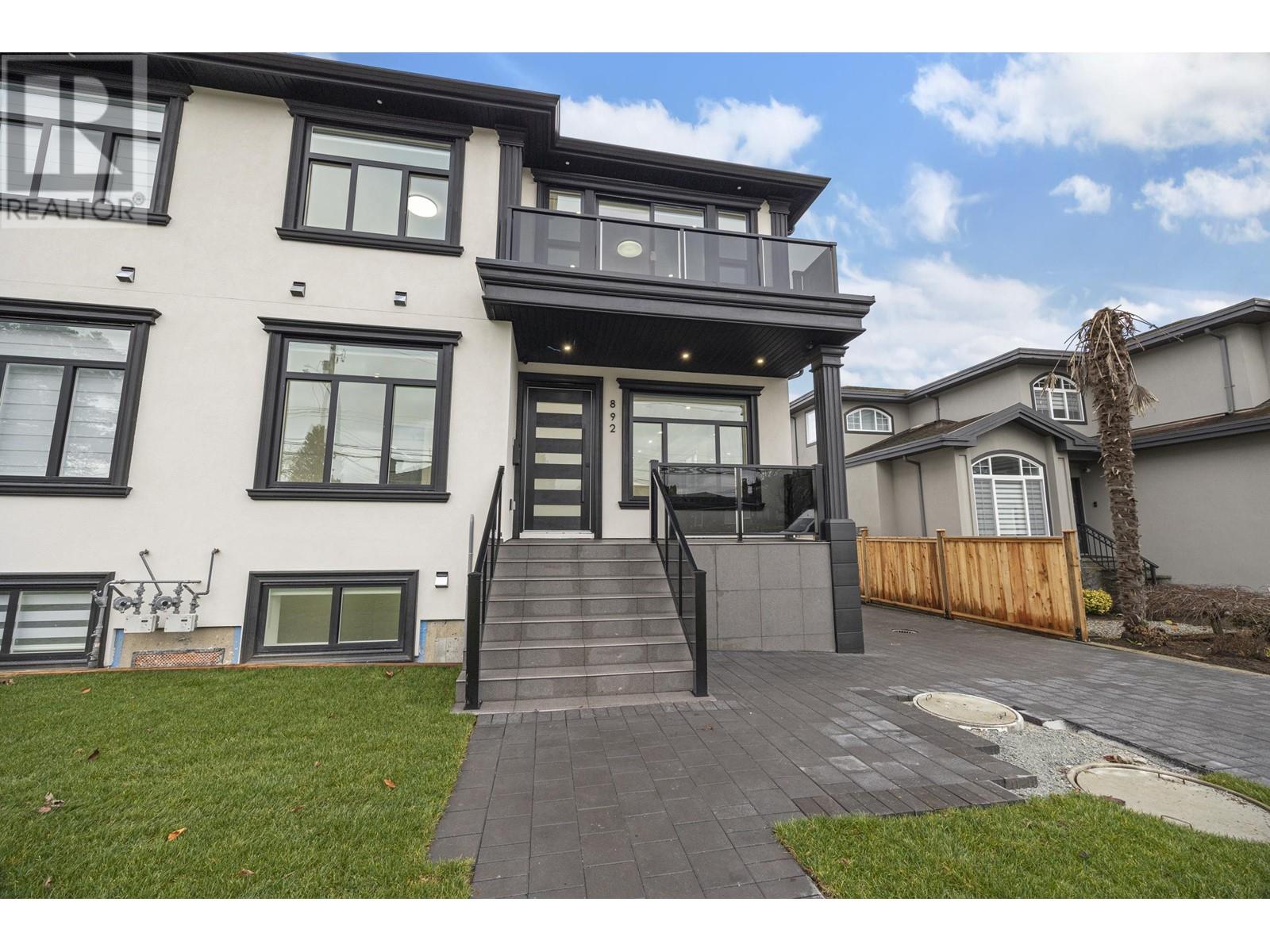 Property at 892 SPERLING AVENUE image 3