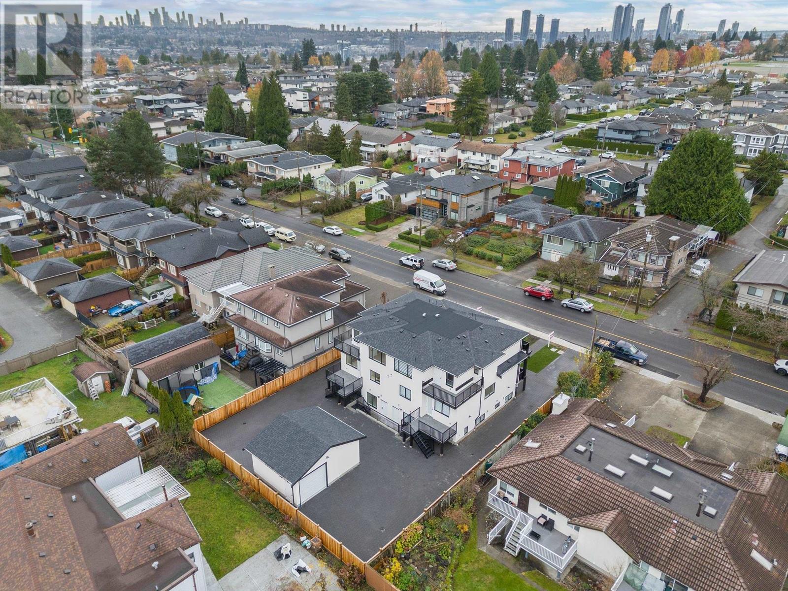 892 Sperling Avenue, Burnaby, British Columbia  V5B 4H8 - Photo 9 - R2970871
