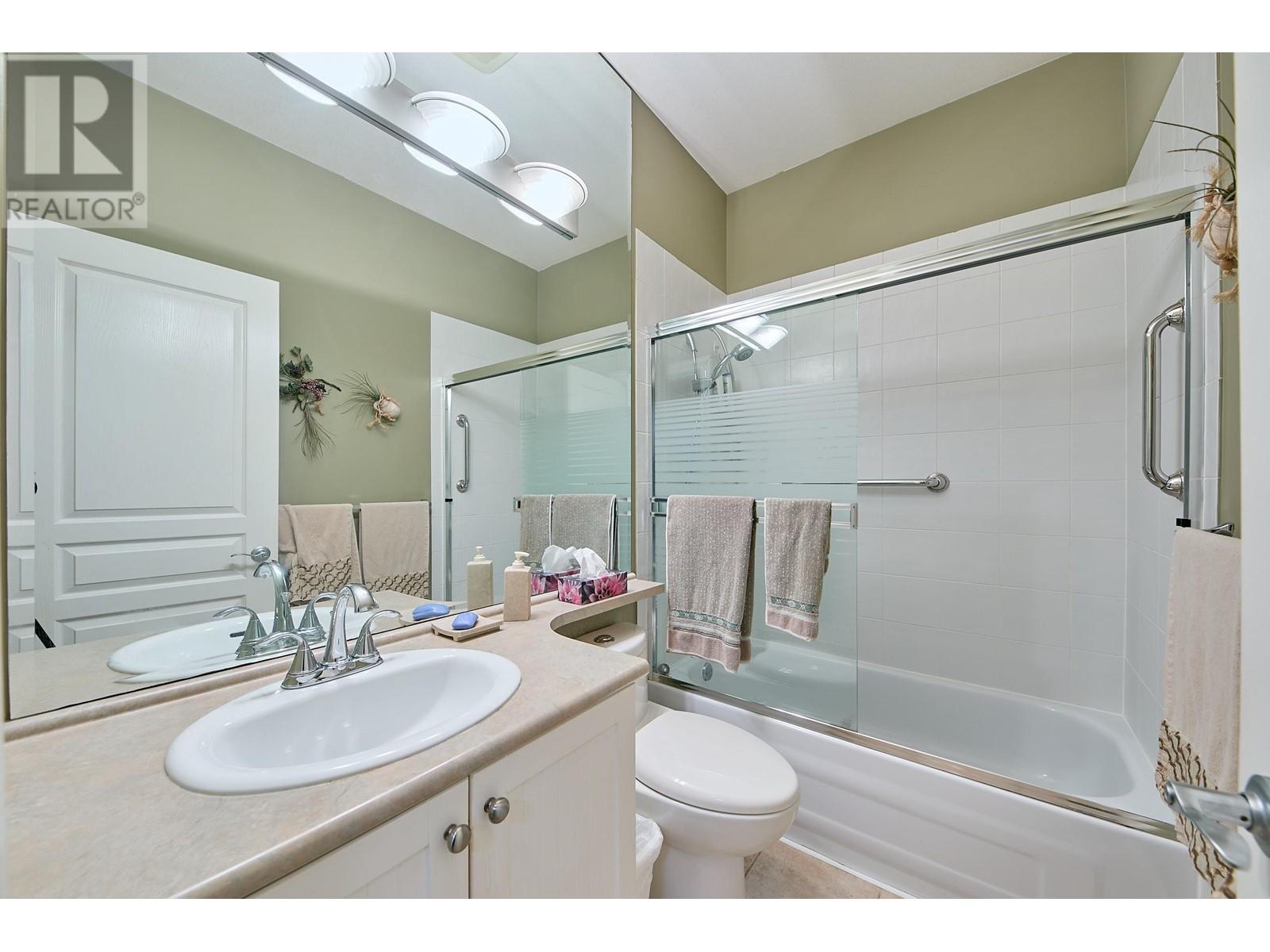 135 19639 Meadow Gardens Way, Pitt Meadows, British Columbia  V3Y 2T5 - Photo 21 - R2970887