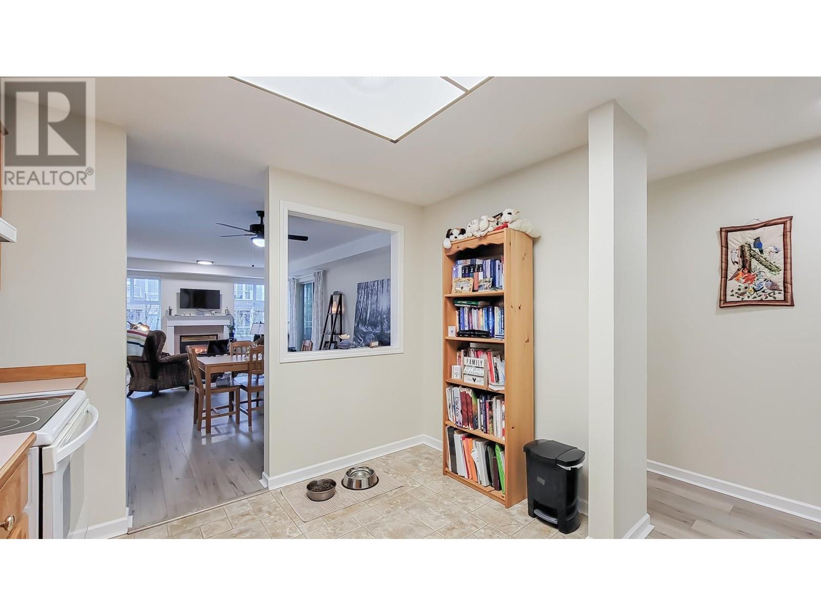 314 11609 227 Street, Maple Ridge, British Columbia  V2X 2L9 - Photo 10 - R2968840