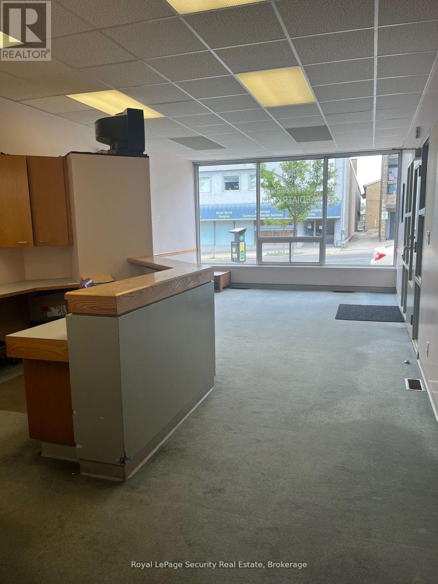 2545 Eglinton Avenue W, Toronto, Ontario  M6M 1T2 - Photo 4 - W11989613