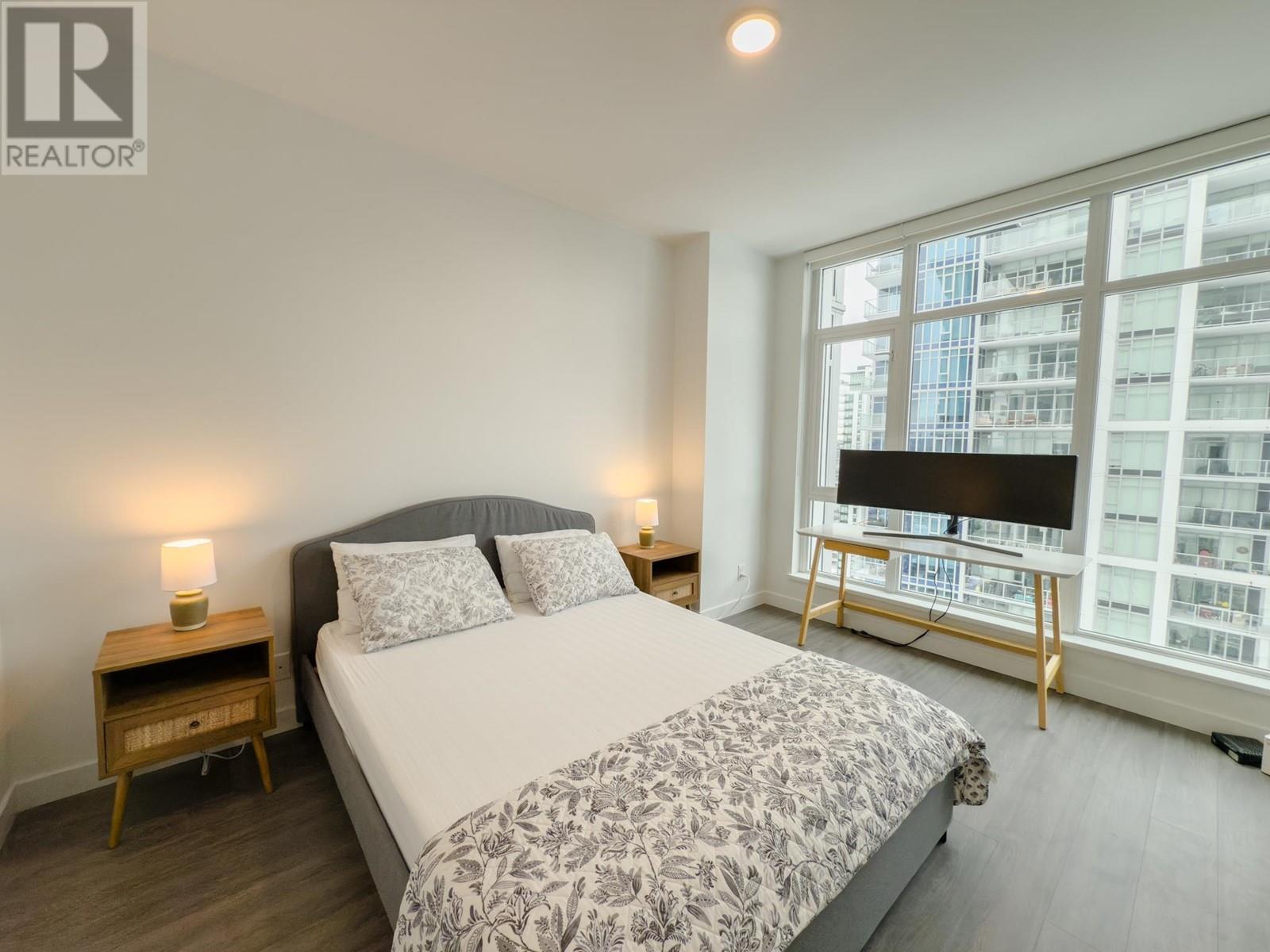 Listing Picture 13 of 28 : 2106 2351 BETA AVENUE, Burnaby / 本拿比 - 魯藝地產 Yvonne Lu Group - MLS Medallion Club Member