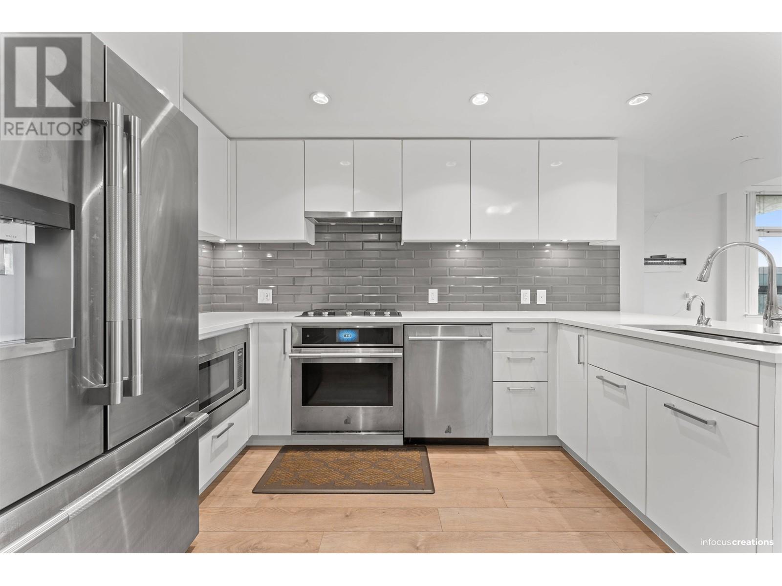 609 3451 SAWMILL CRESCENT, vancouver, British Columbia