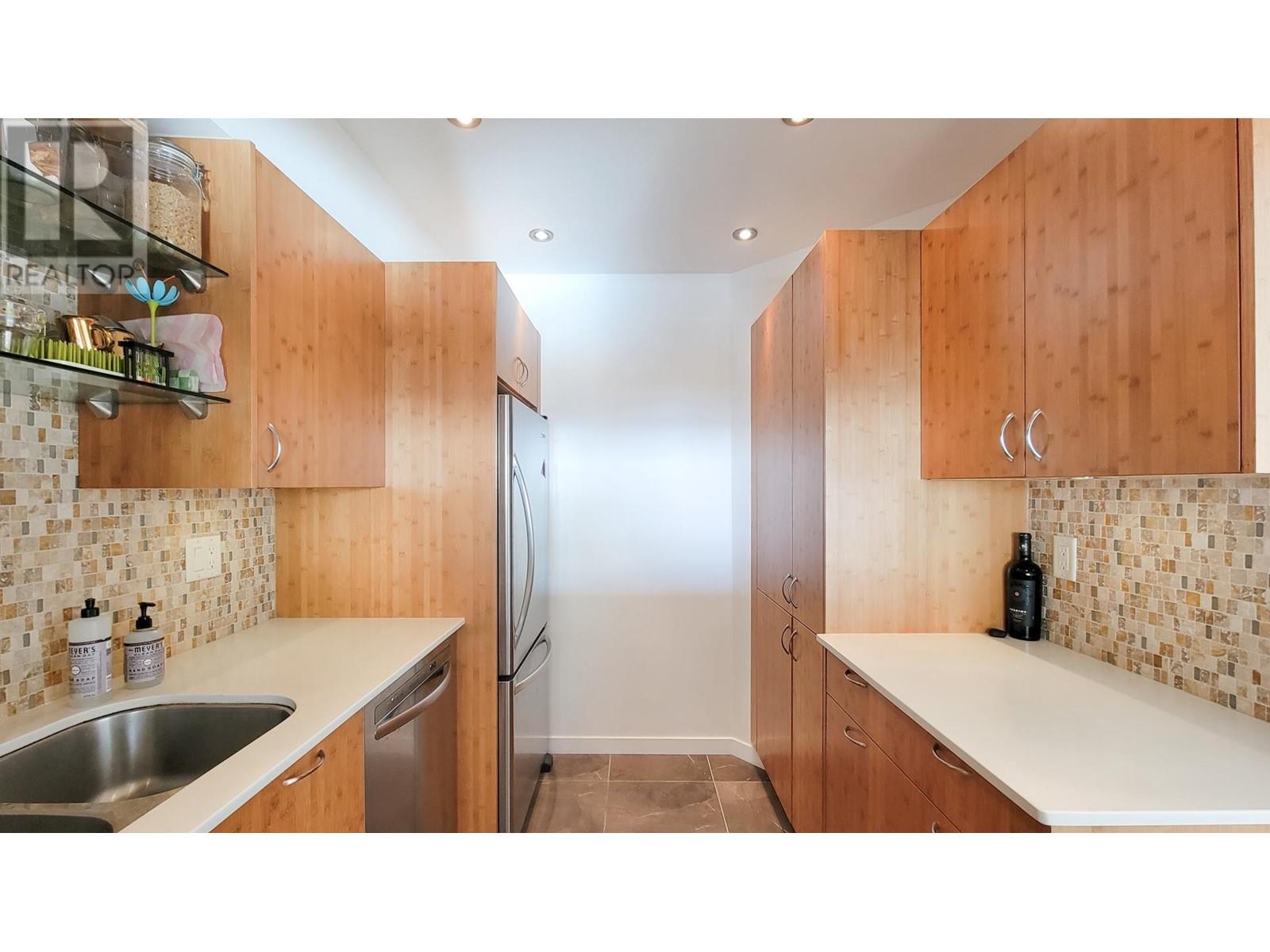 21 2250 Folkestone Way, West Vancouver, British Columbia  V7S 2X7 - Photo 7 - R2970781