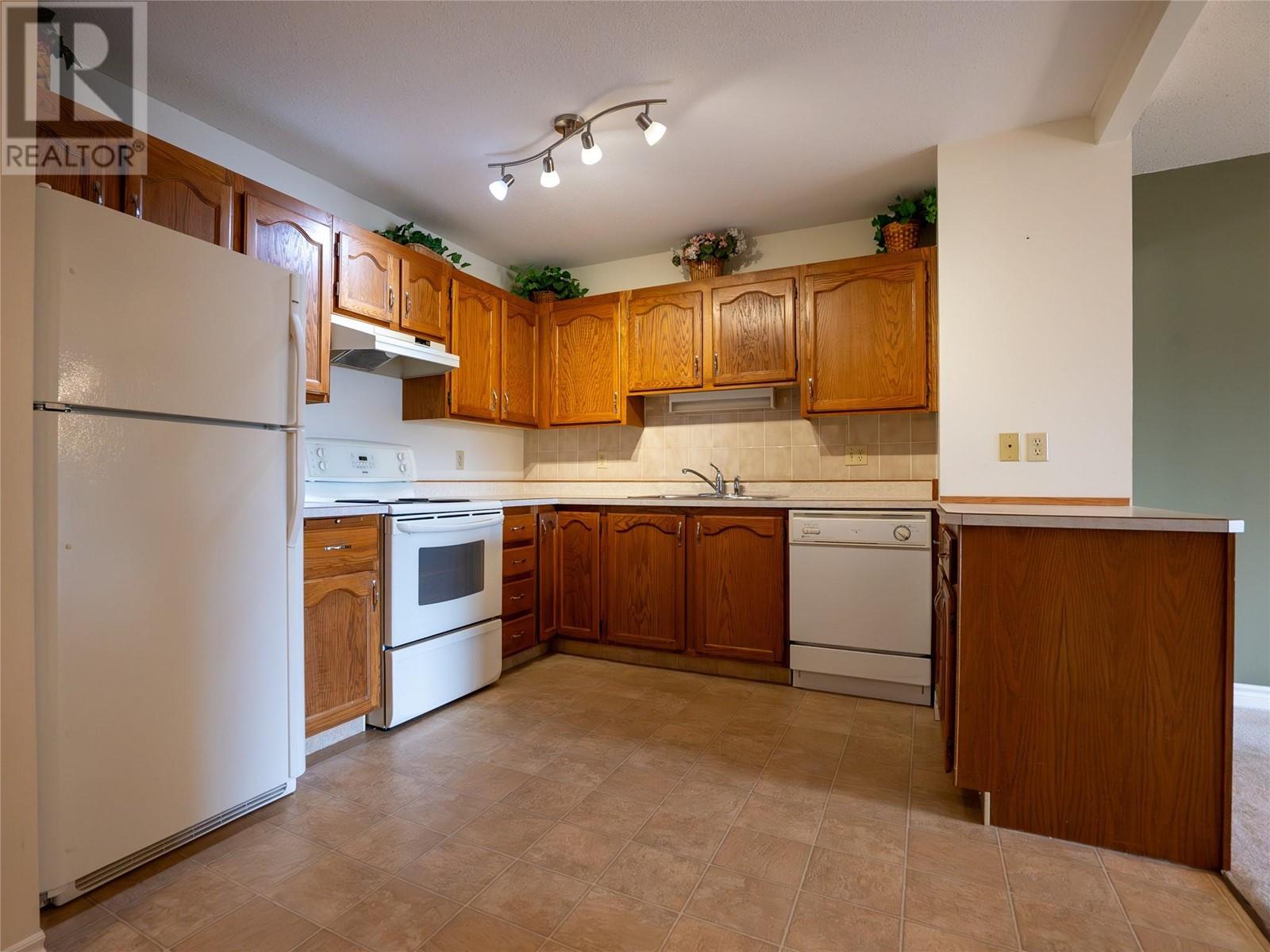 Property at 1820 Atkinson Street Unit# 301 image 5