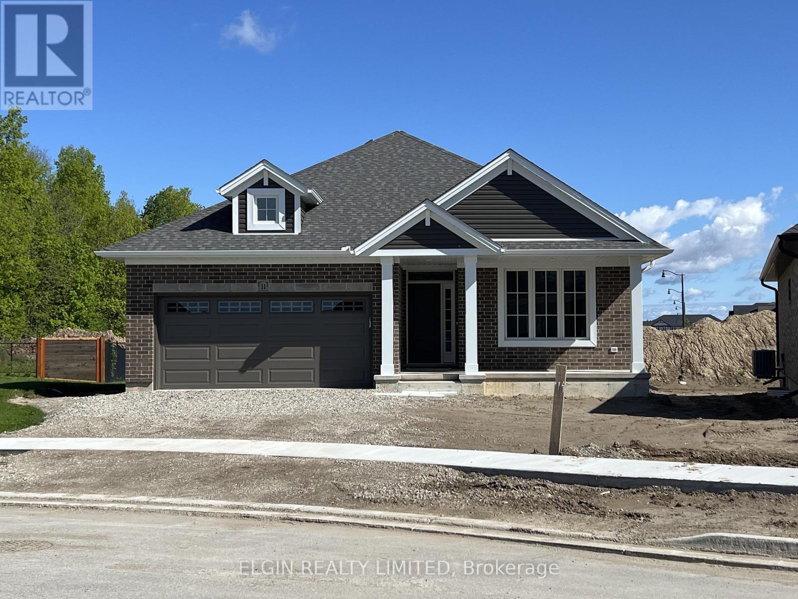 11 Dunning Way, St. Thomas, Ontario  N5R 0P7 - Photo 1 - X11989617