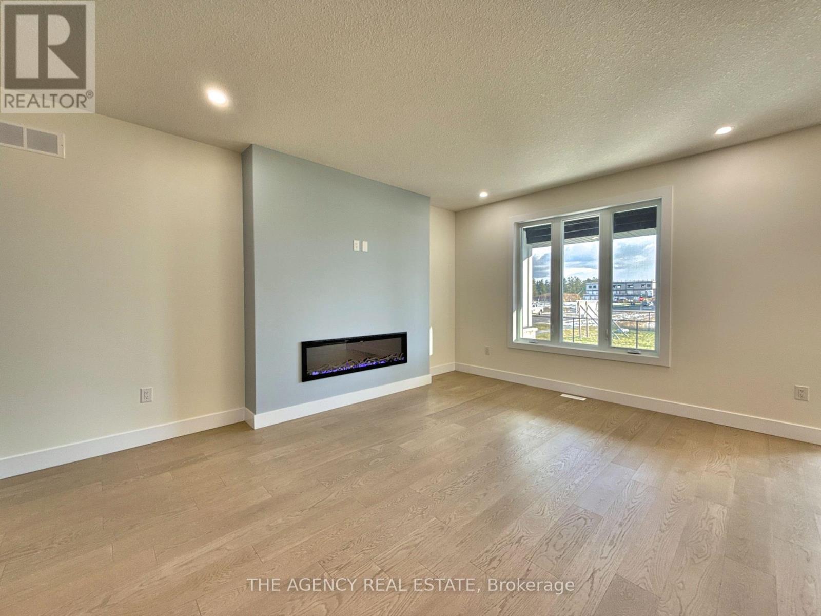 Photo 15 of 23 for 6277 Jack England Drive