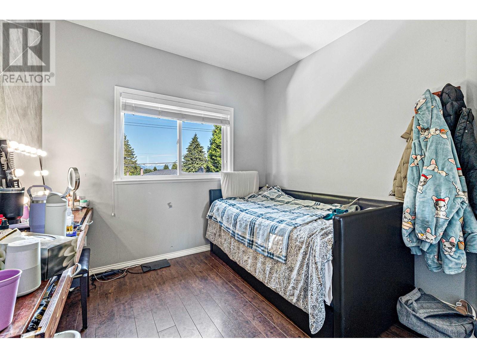 6693 Canada Way, Burnaby, British Columbia  V5E 3P9 - Photo 16 - R2970910