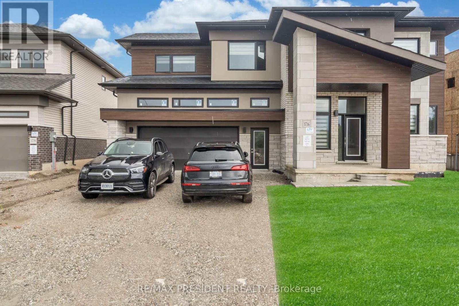 3716 Lakepoint Drive, Severn, Ontario  L3V 8M9 - Photo 1 - S11989702