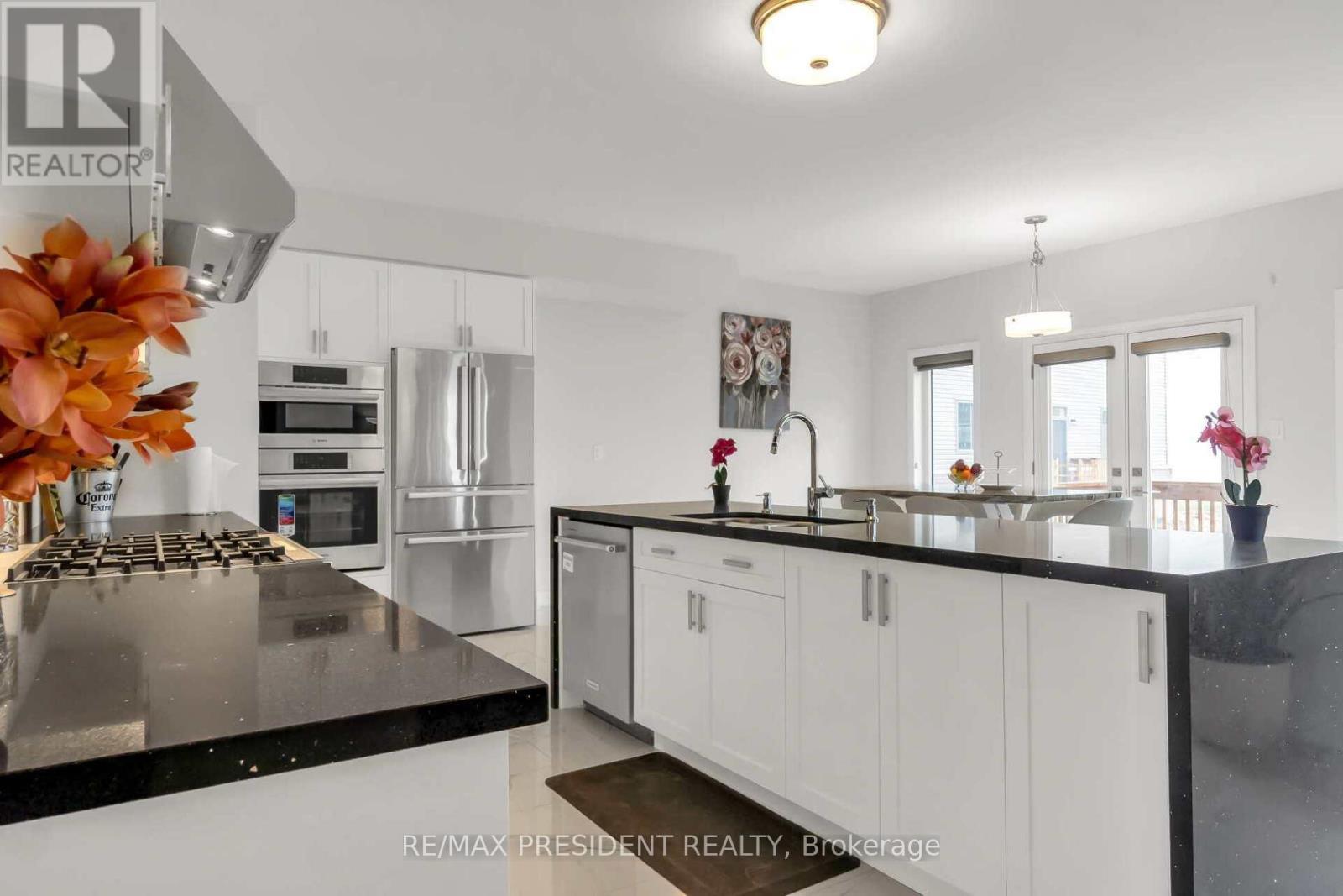 3716 Lakepoint Drive, Severn, Ontario  L3V 8M9 - Photo 14 - S11989702