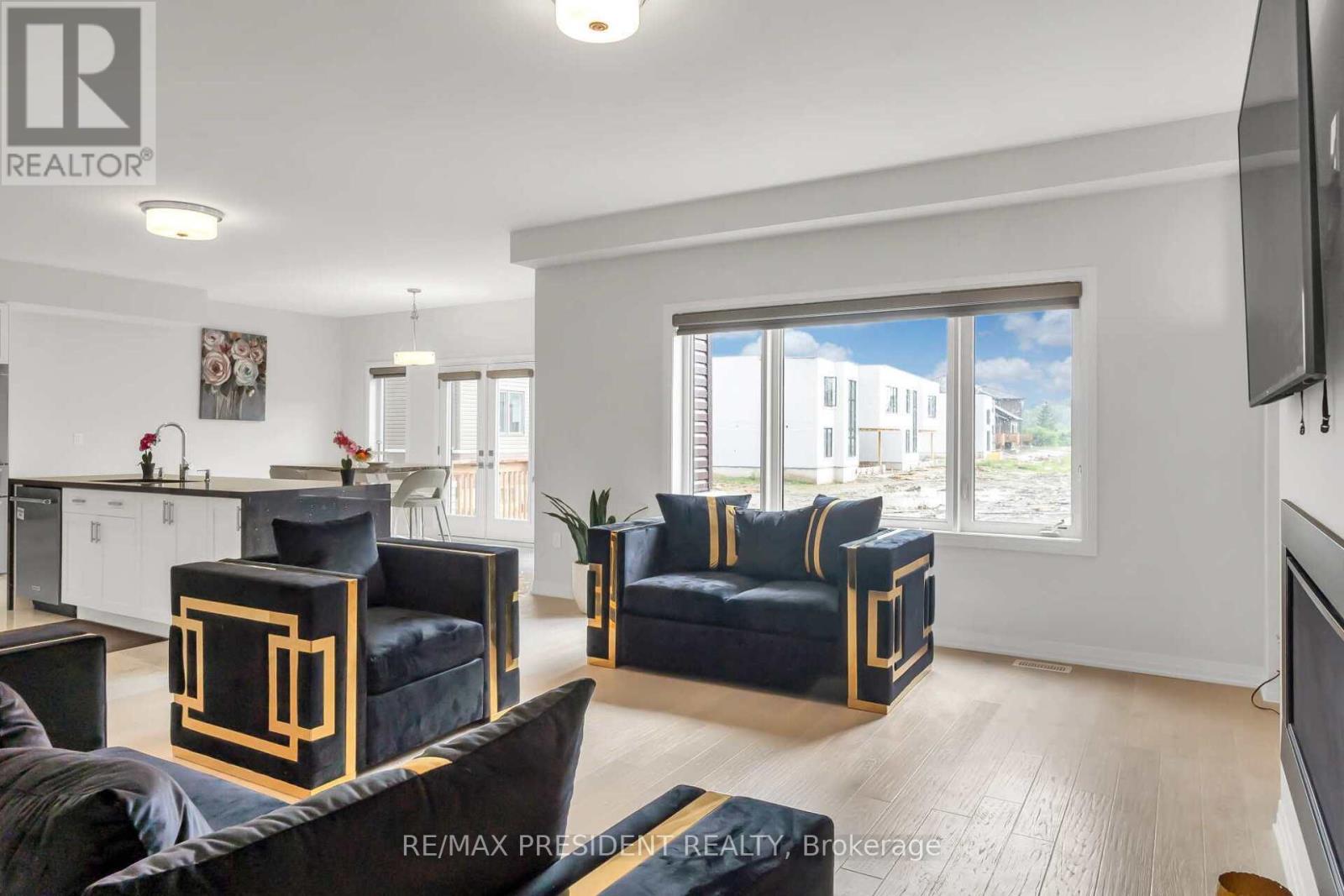 3716 Lakepoint Drive, Severn, Ontario  L3V 8M9 - Photo 8 - S11989702