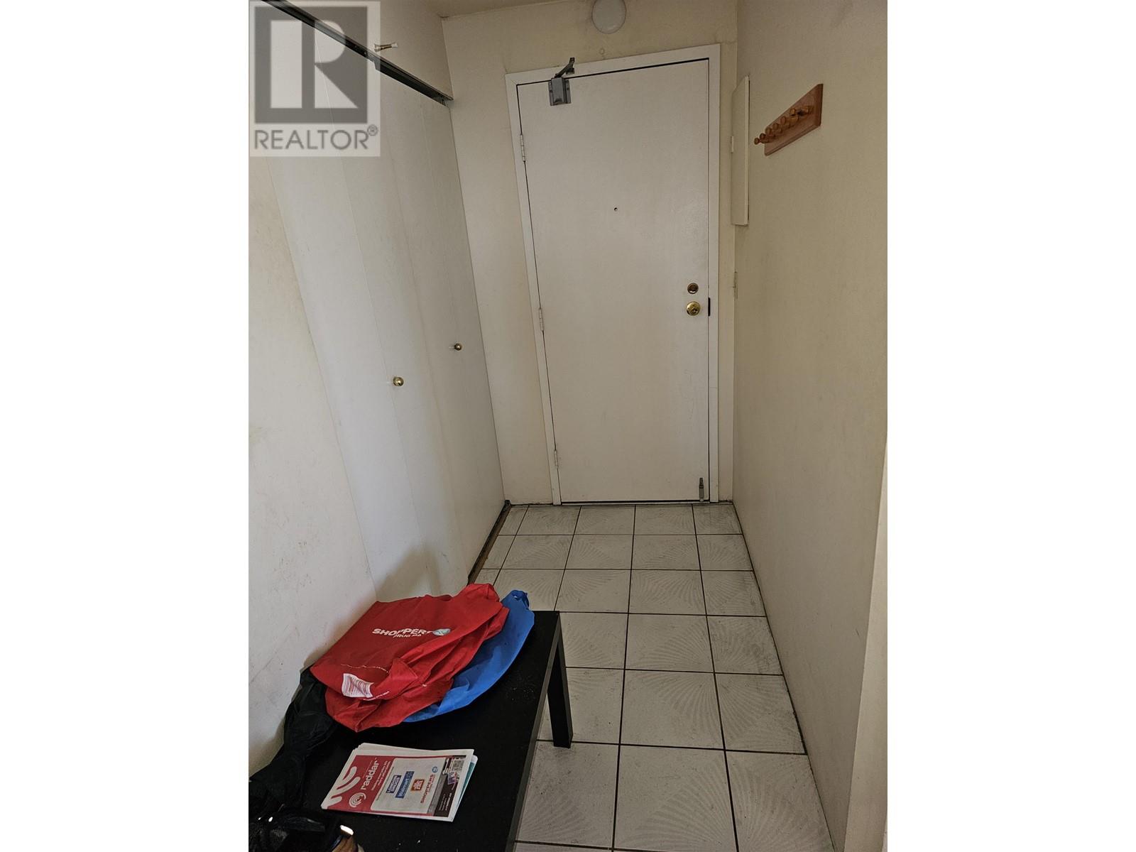 Listing Picture 4 of 12 : 1104 7171 BERESFORD STREET, Burnaby / 本拿比 - 魯藝地產 Yvonne Lu Group - MLS Medallion Club Member