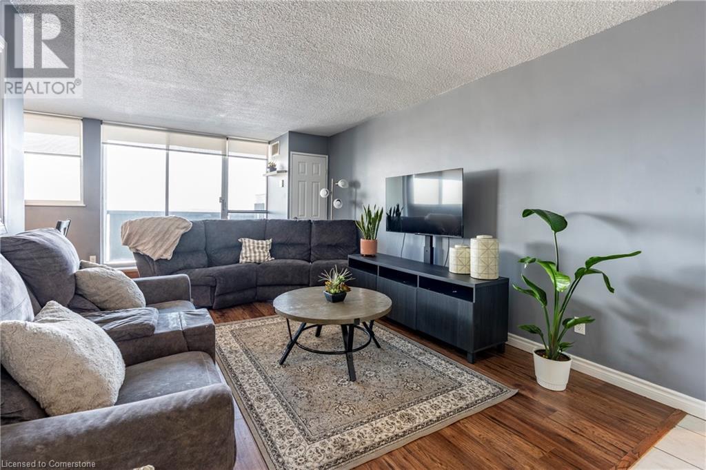 375 King Street N Unit# 2002, Waterloo, Ontario  N2J 4L6 - Photo 1 - 40701544