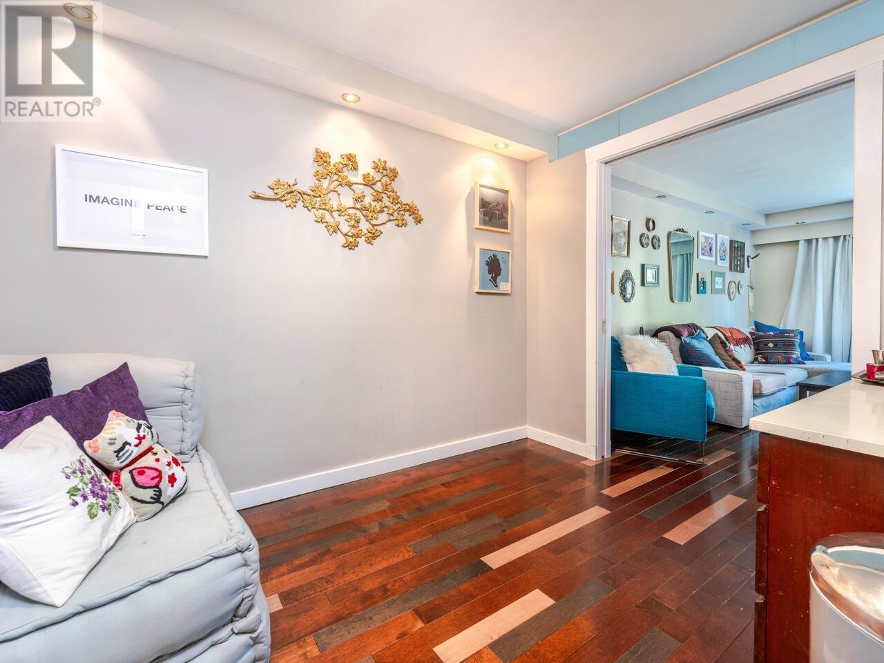 Listing Picture 3 of 40 : 340 588 E 5TH AVENUE, Vancouver / 溫哥華 - 魯藝地產 Yvonne Lu Group - MLS Medallion Club Member