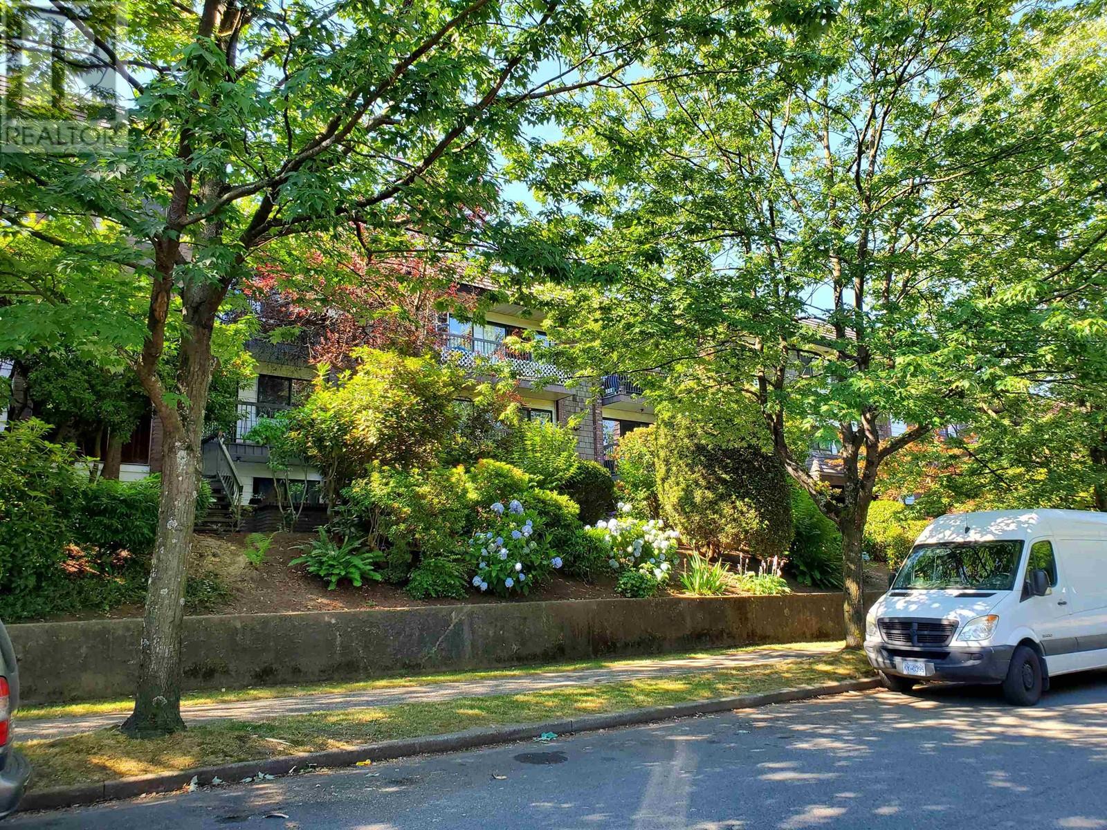 Listing Picture 34 of 40 : 340 588 E 5TH AVENUE, Vancouver / 溫哥華 - 魯藝地產 Yvonne Lu Group - MLS Medallion Club Member