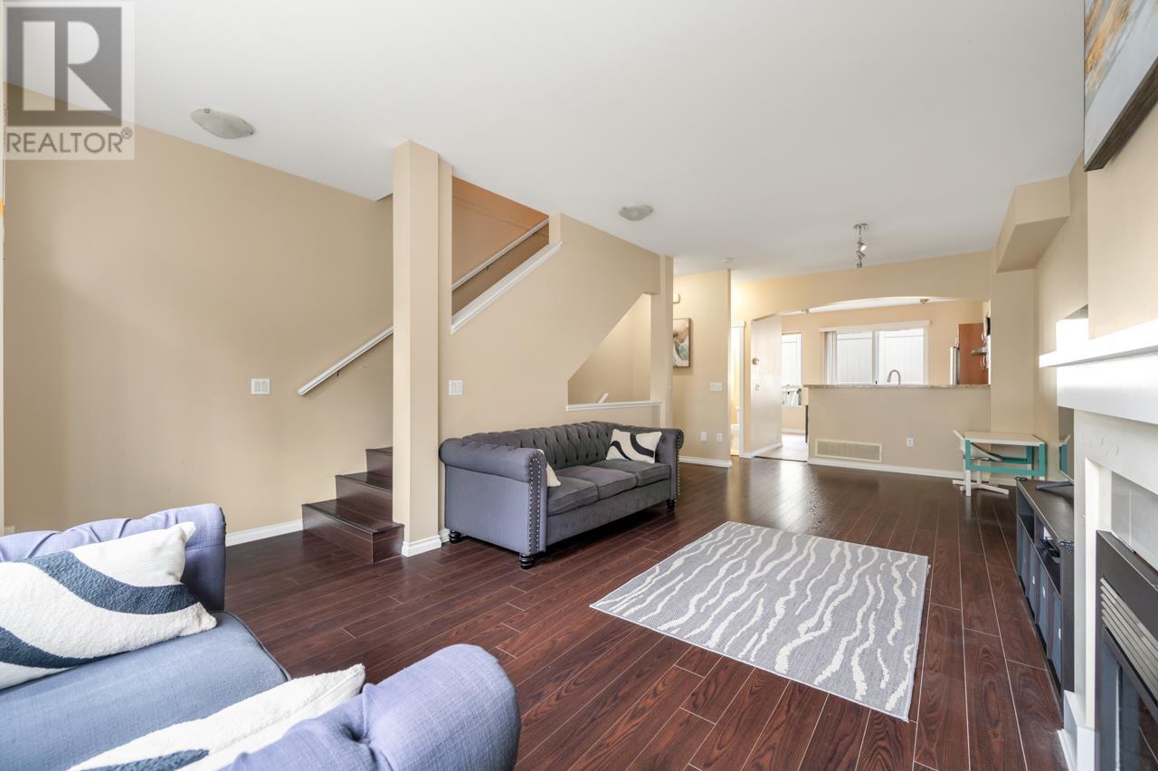 Listing Picture 5 of 20 : 139 9133 GOVERNMENT STREET, Burnaby / 本拿比 - 魯藝地產 Yvonne Lu Group - MLS Medallion Club Member