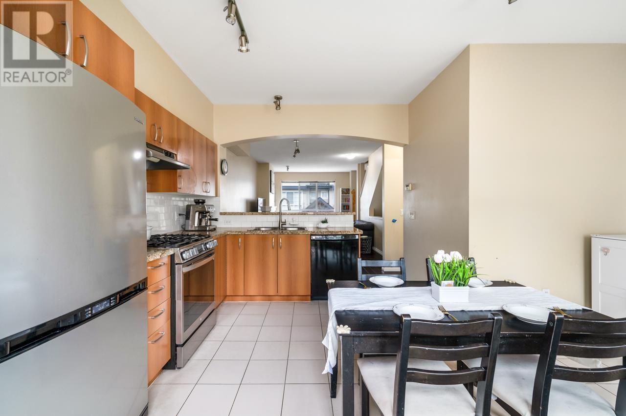 Listing Picture 7 of 20 : 139 9133 GOVERNMENT STREET, Burnaby / 本拿比 - 魯藝地產 Yvonne Lu Group - MLS Medallion Club Member