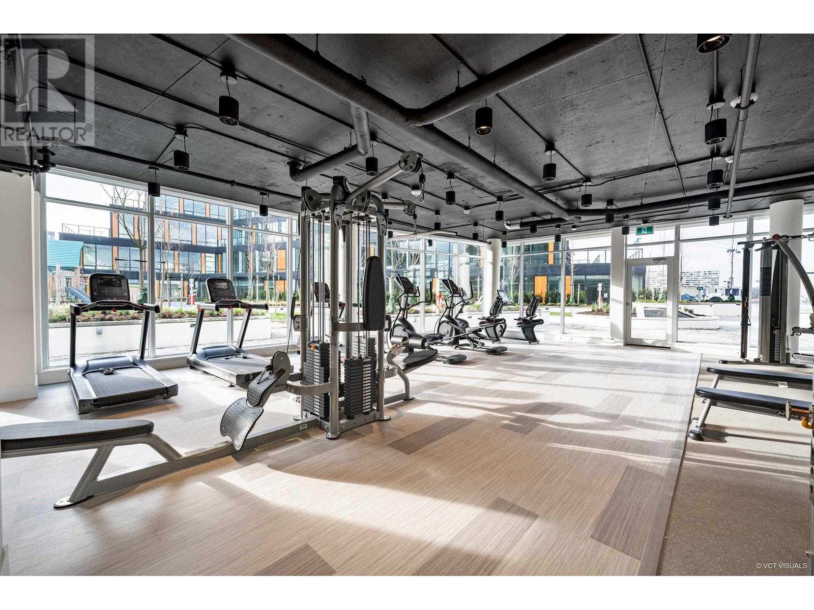 Listing Picture 3 of 10 : 911 8111 PARK ROAD, Richmond / 烈治文 - 魯藝地產 Yvonne Lu Group - MLS Medallion Club Member