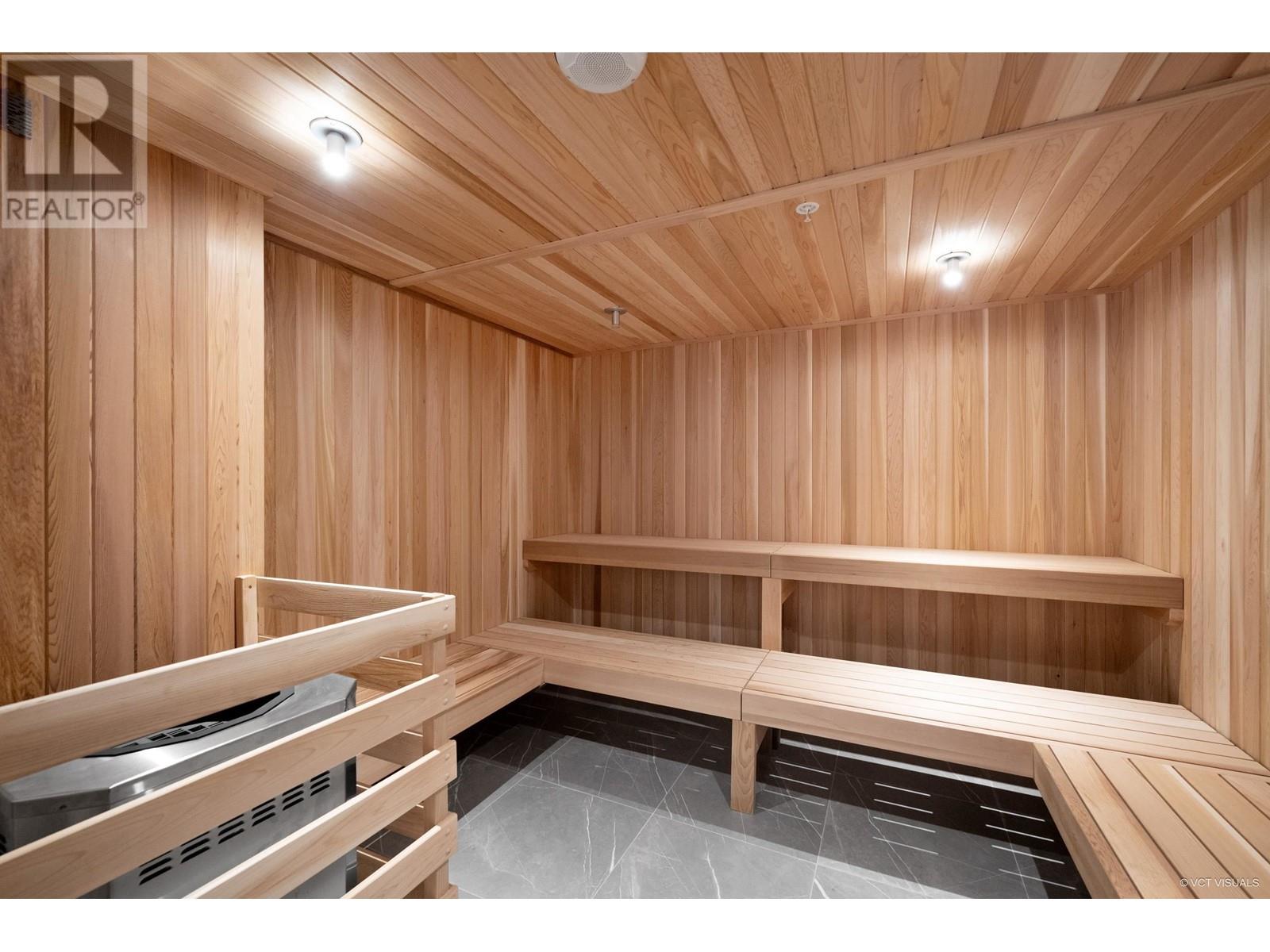 Listing Picture 4 of 10 : 911 8111 PARK ROAD, Richmond / 烈治文 - 魯藝地產 Yvonne Lu Group - MLS Medallion Club Member