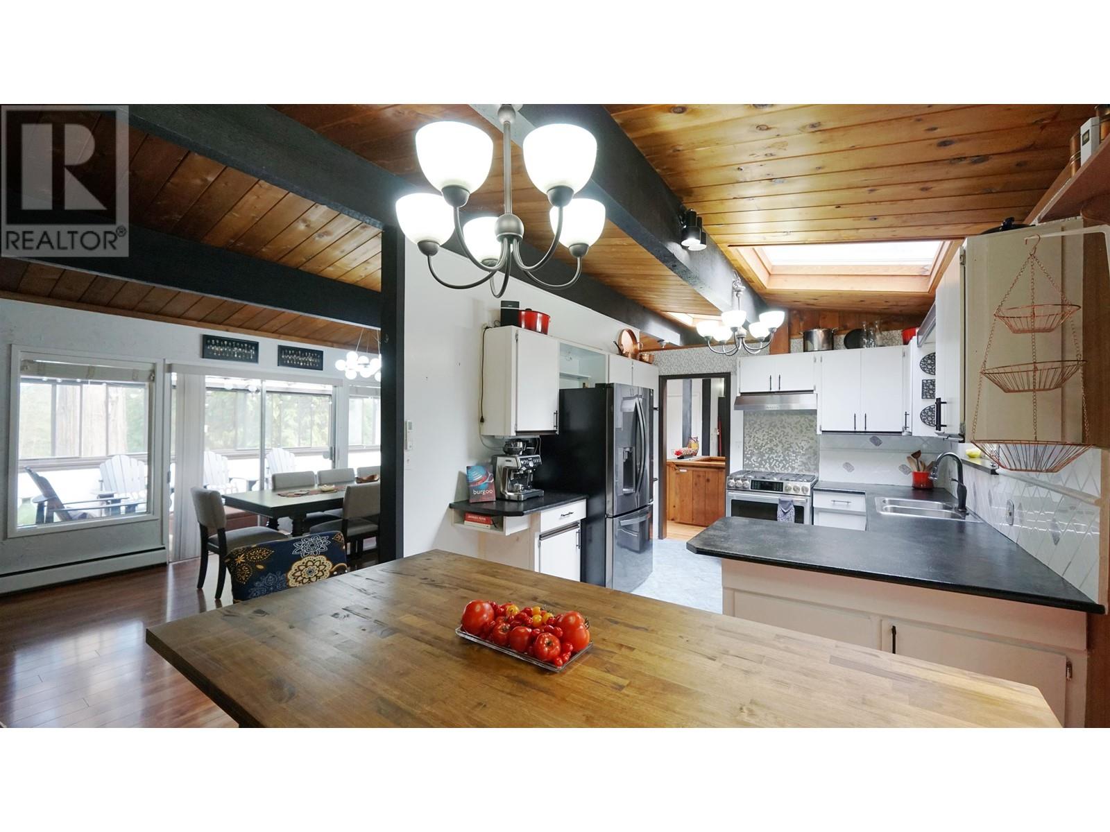 25855 112 Avenue, Maple Ridge, British Columbia  V2W 1H1 - Photo 7 - R2939108