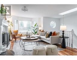 21209 DEWDNEY TRUNK ROAD, Maple Ridge, British Columbia