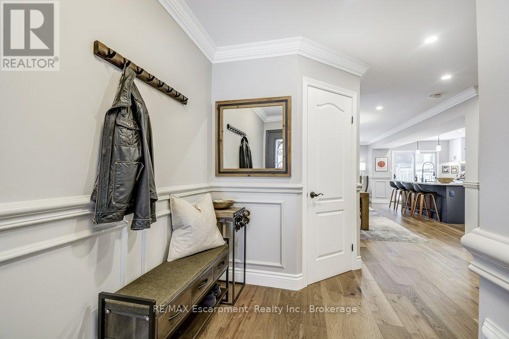 Property at 132 THOROUGHBRED BOULEVARD image 3