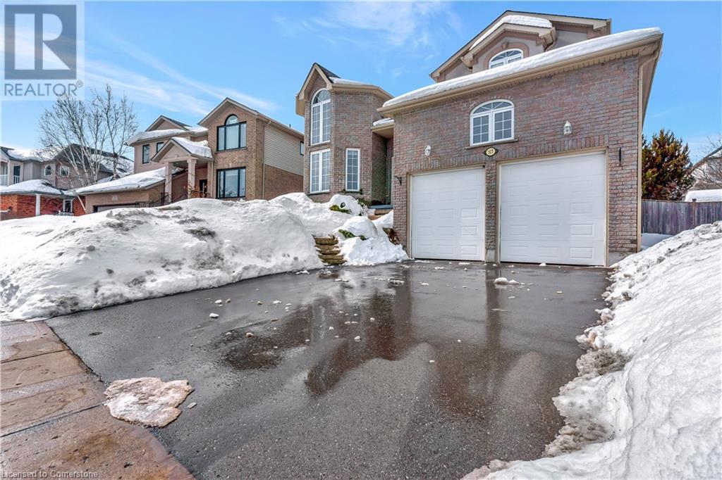 Property at 517 YORKSHIRE Drive image 2